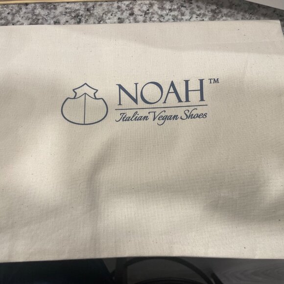 Noah Italian Vegan Shoes Diego Black (New! Never Worn) - Picture 3 of 11